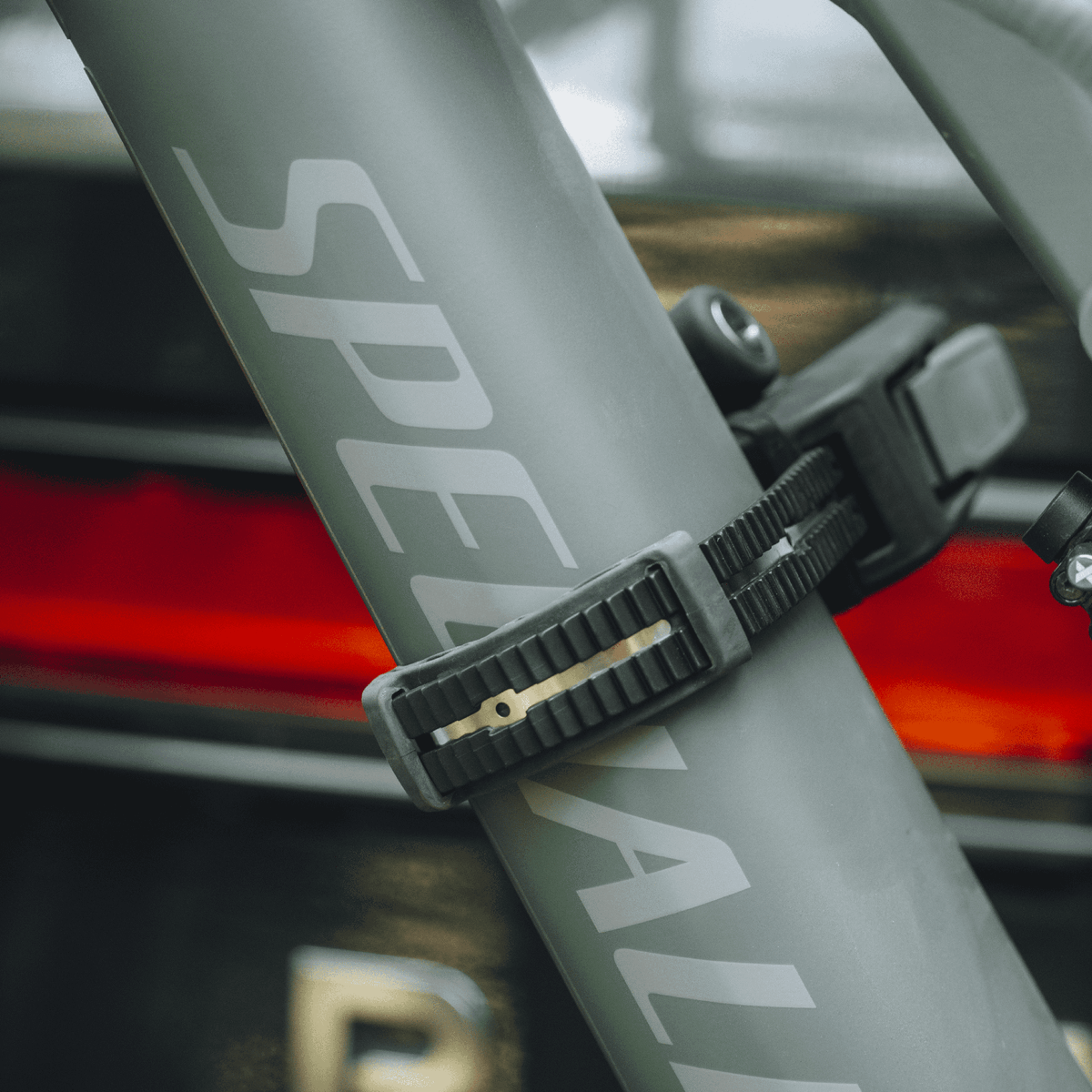 Thule Epos 3 3-bike platform towbar bike rack black 7