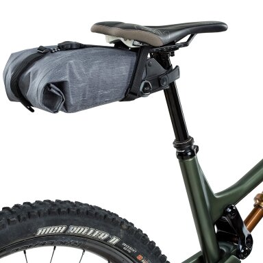 EVOC Krepšelis po balneliu Seat Pack BOA M Carbon EVOC Krepšelis po balneliu Seat Pack BOA M Carbon