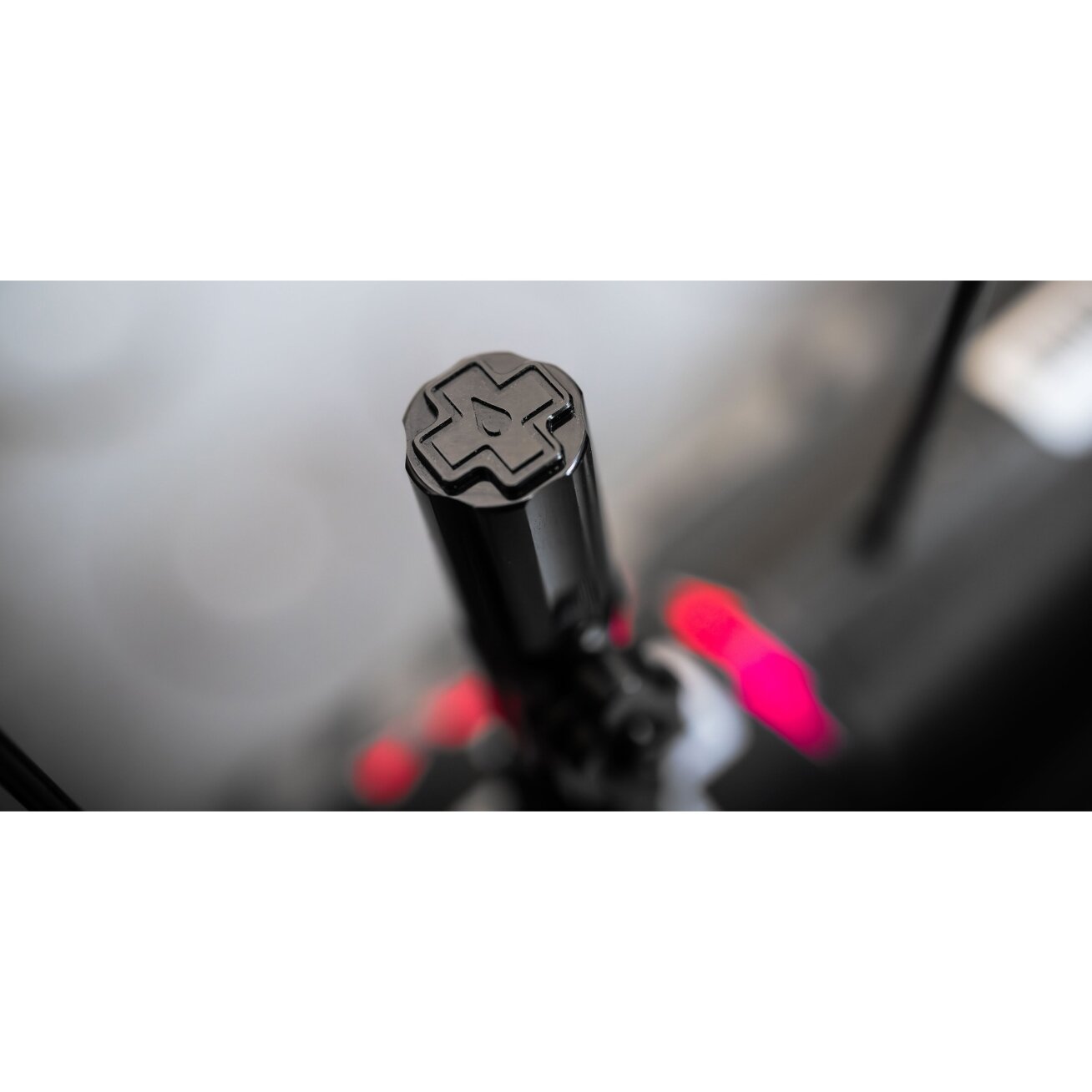 Muc-Off Bekamerinių padanagų vožtuvų k-tas  Big Bore Hybrid X Large Black 1