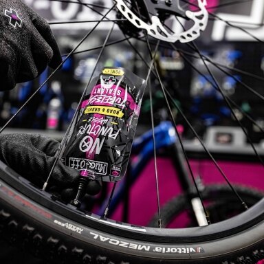 Muc-off sandarinimo skystis Road & Gravel Tubeless Sealant 140ml