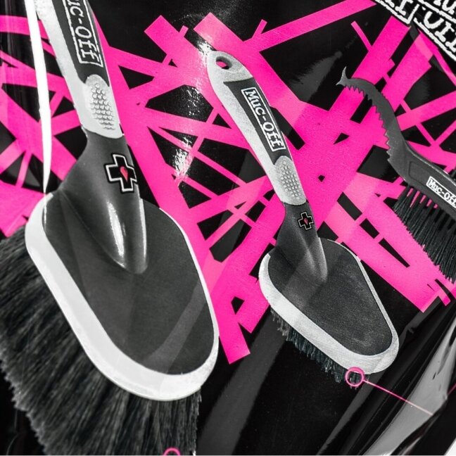 Muc-Off 3x Brush Set - 3 šepetėlių komplektas 1 Muc-Off 3x Brush Set - 3 šepetėlių komplektas 1