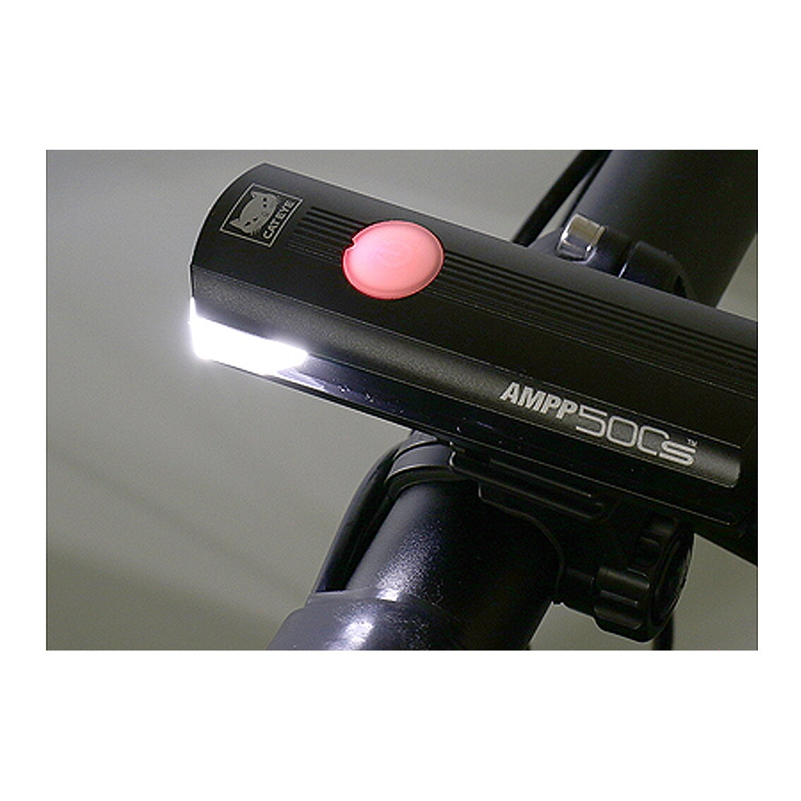 Priekinis žibintas Cat Eye AMPP500S (USB-C) 3 Priekinis žibintas Cat Eye AMPP500S (USB-C) 3