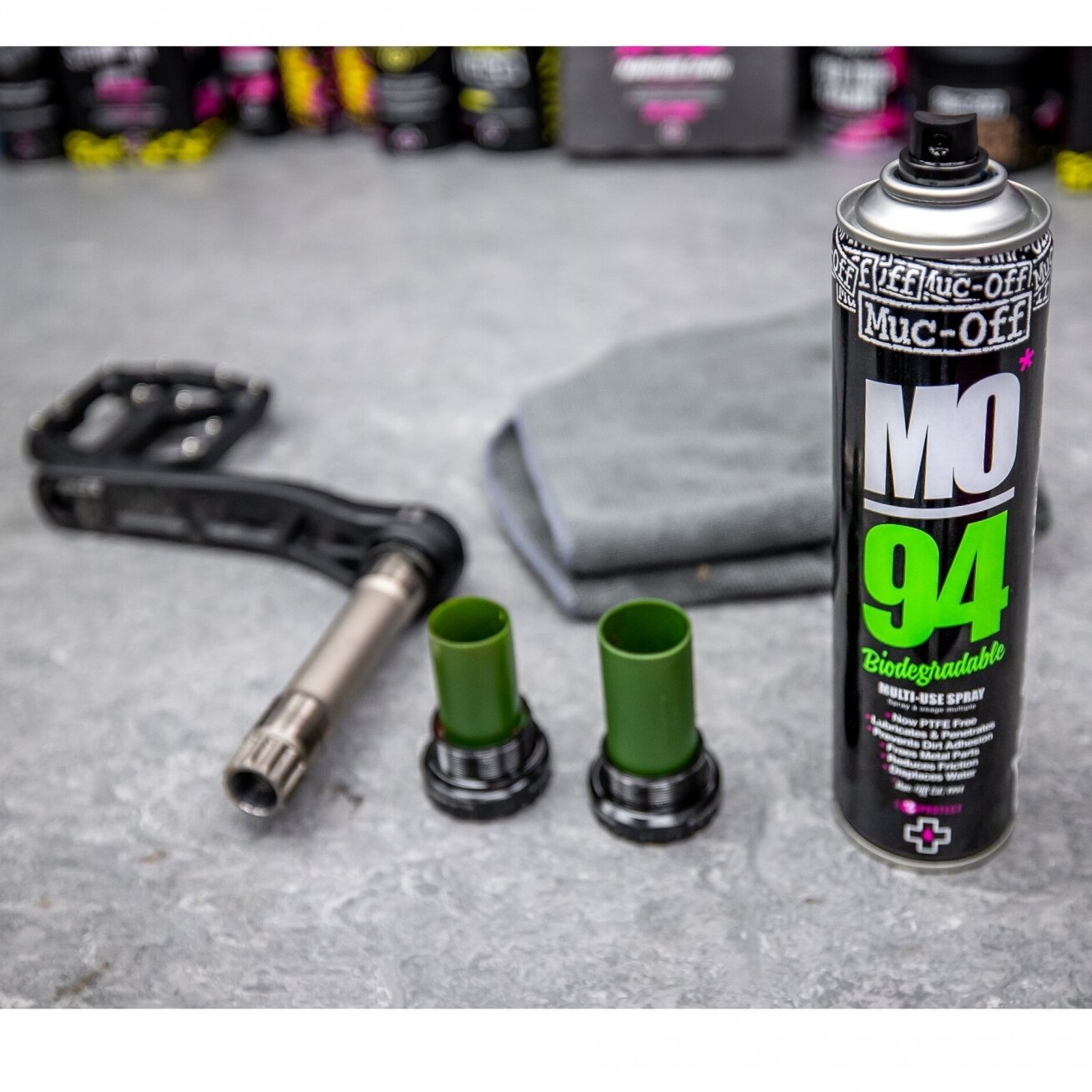 MUC-OFF Multi-Use Spray with PTFE 3 MUC-OFF Multi-Use Spray with PTFE 3