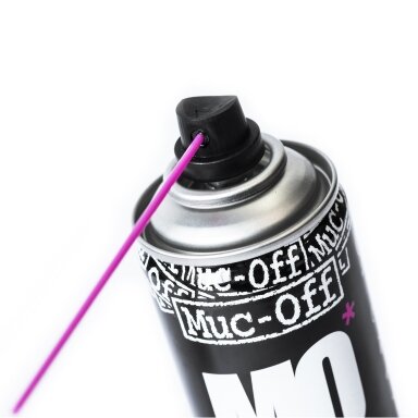Universalus MUC-OFF purškiamas tepalas su PTFE priedais Universalus MUC-OFF purškiamas tepalas su PTFE priedais